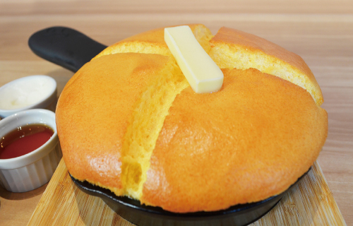 OASIS特製ふわふわカステラPANケーキ